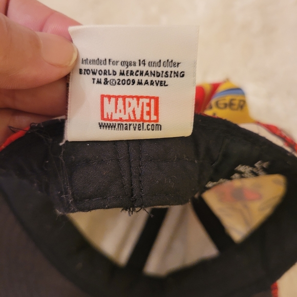Marvel Iron Man cap - Picture 8 of 8